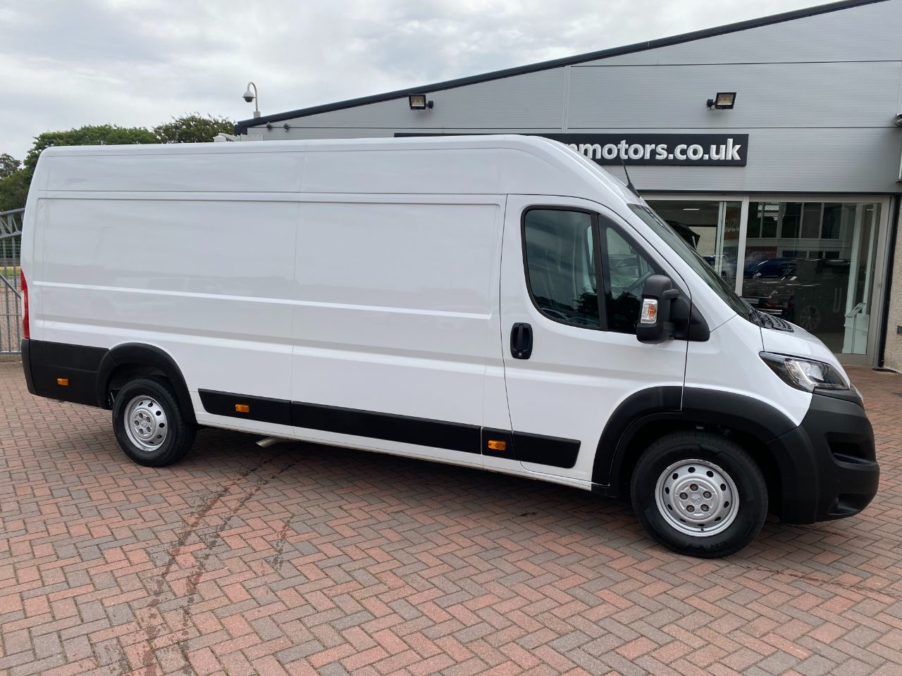 2021 Peugeot Boxer