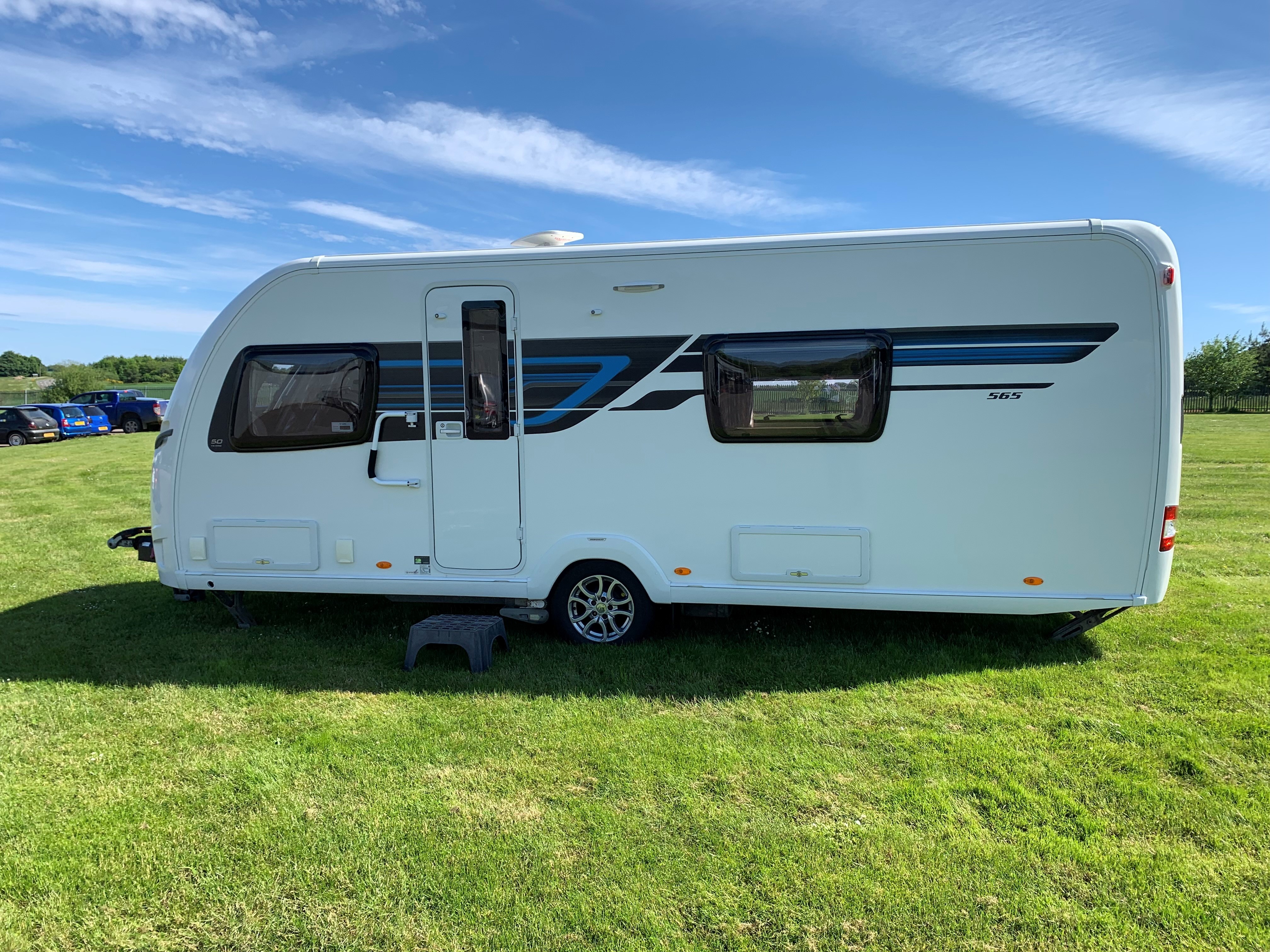 2015 Sterling Continental 565 4-Berth Caravan