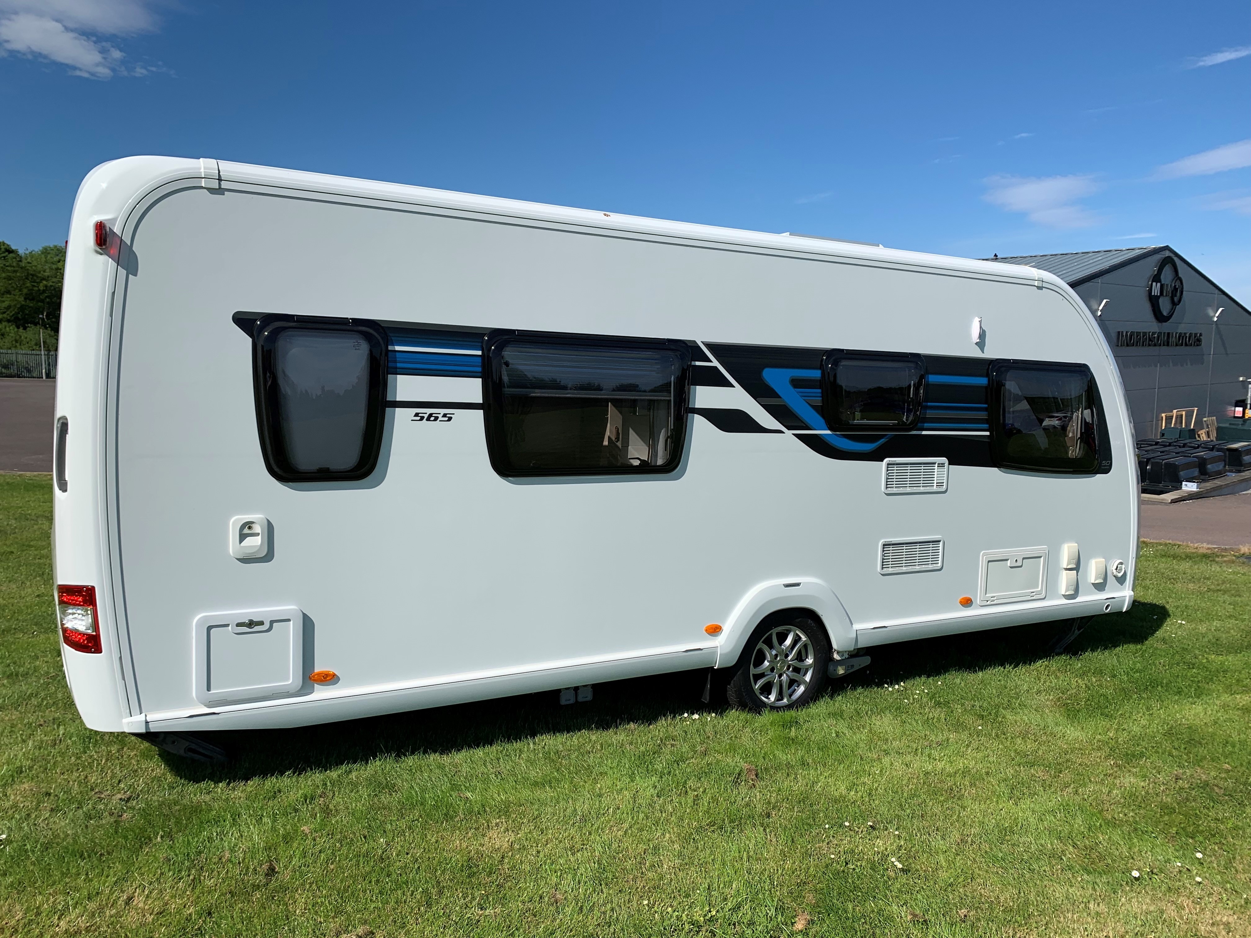 2015 Sterling Continental 565 4-Berth Caravan